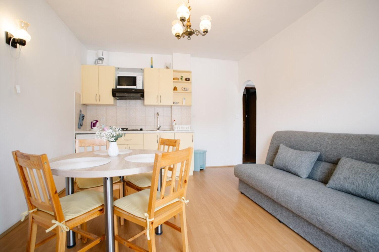 Apartments Petri - Close To The Sea Тисно Екстериор снимка