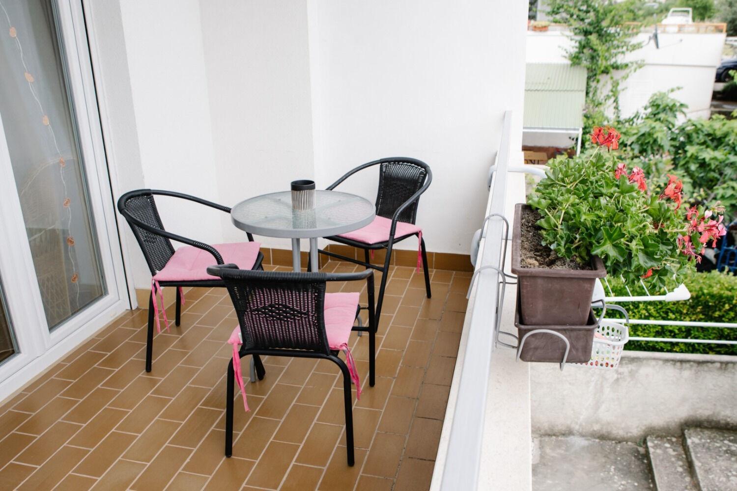 Apartments Petri - Close To The Sea Тисно Екстериор снимка