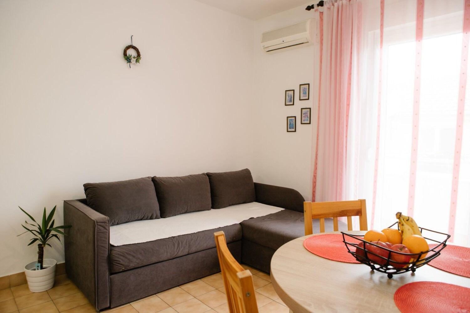 Apartments Petri - Close To The Sea Тисно Екстериор снимка